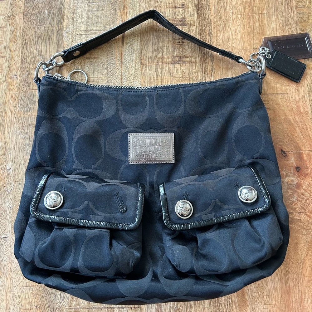 Coach signature poppy bag
